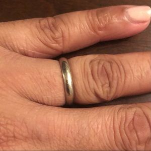10K Solid White Gold Wedding Band Size 4.75 to 5